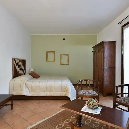 Il Terrazzo Bed & Breakfast Romagnano Sesia