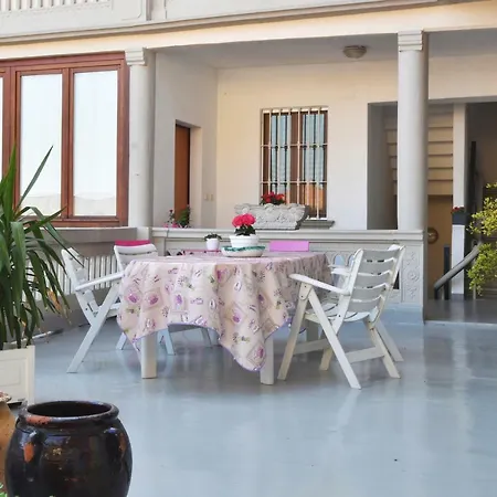 Il Terrazzo Panzió 3*